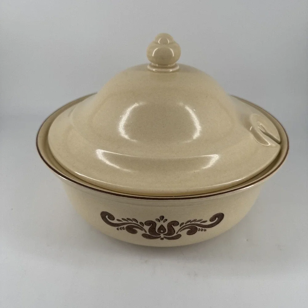Casserole Dish With‎ Lid Soup Tureen 3 QT Pflatzgraff 320 MCM Vintage Dining